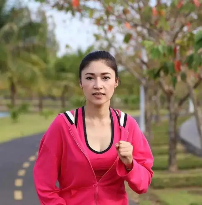 僵尸小镇桌游_僵尸小镇桌游怎么玩_僵尸小镇桌游有哪些